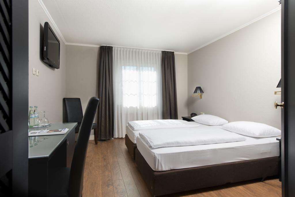 Hotel Munich North Нойфарн-бай-Фрайзинг Номер фото